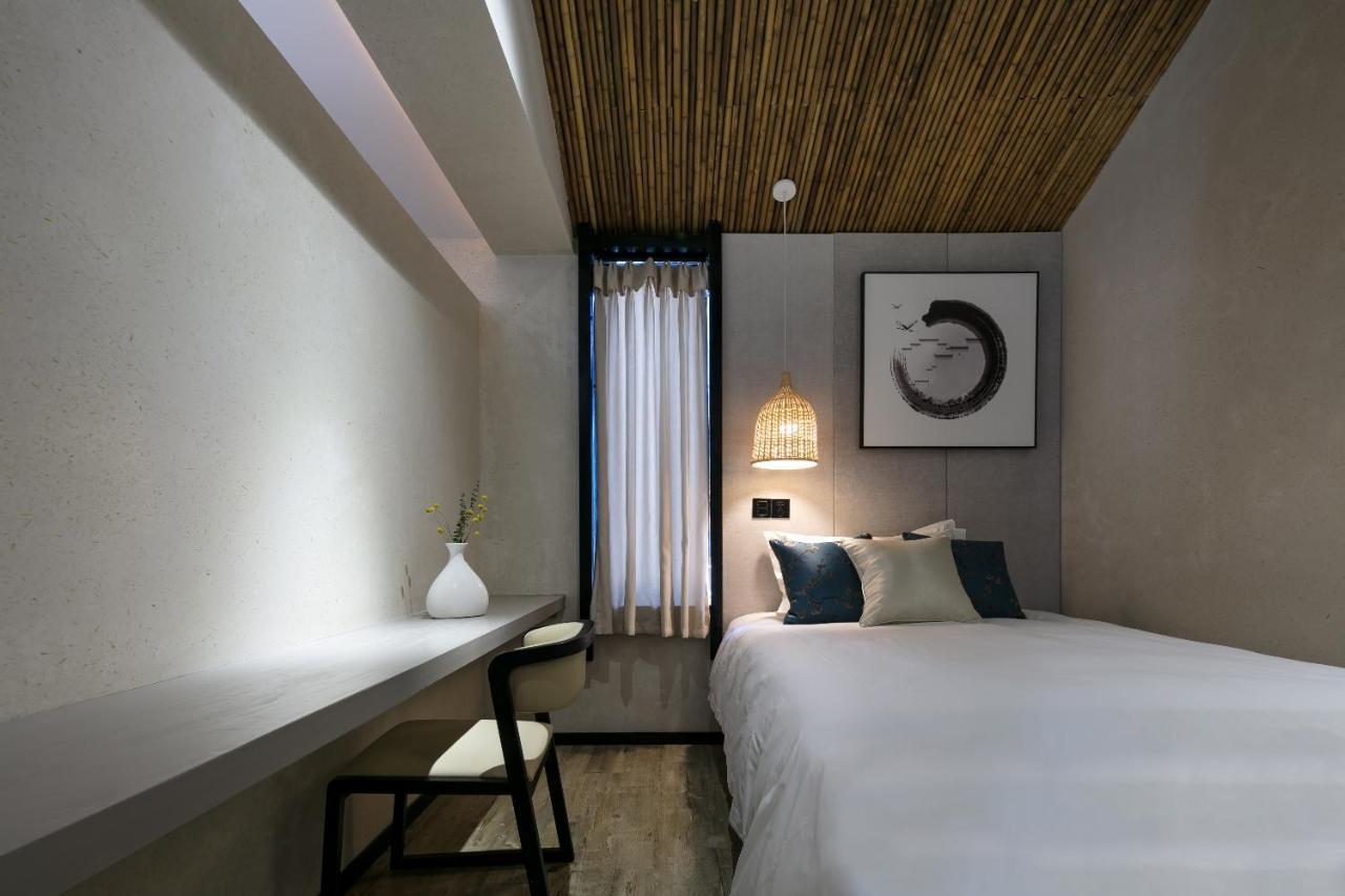 Lijiangl Hotel Liman Shenmiji Inn Lijiang  Exteriör bild