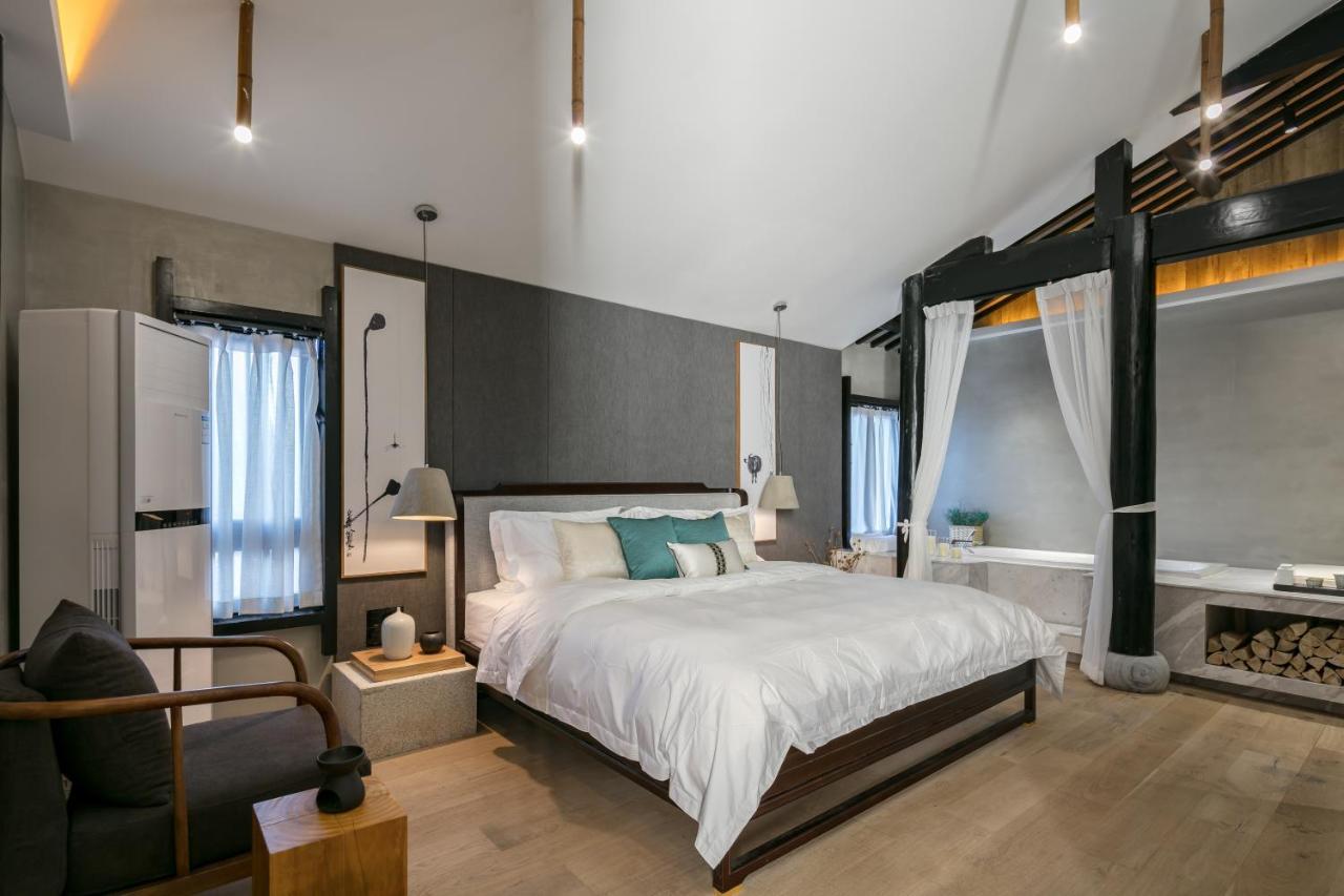 Lijiangl Hotel Liman Shenmiji Inn Lijiang  Exteriör bild